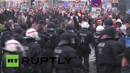 Germany: Nationalists stop journalist from filming at AfD march