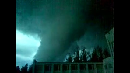 Шок - Торнадо в Москва!