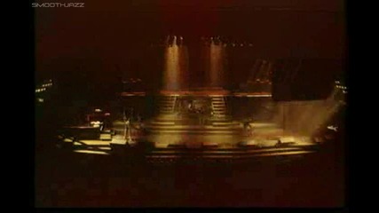 Queen - Hammer To Fall *HQ*