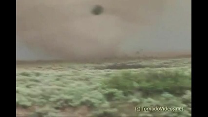 разрушителна сила на природата - торнадо 