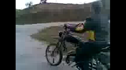 Видео000.3gp