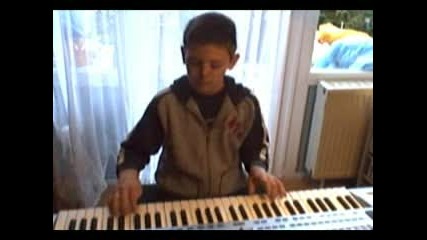 Николас -мрак --професионалист На Клавира
