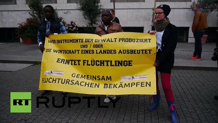 Germany: Thousands rally in support of refugees in Stuttgart