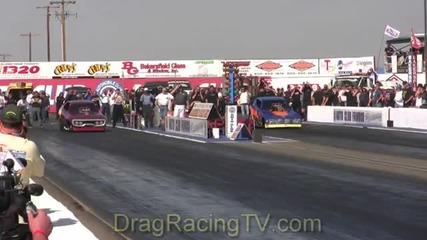 Drag Racing Nitro Nostalgia Funny Cars March Meet 2009 