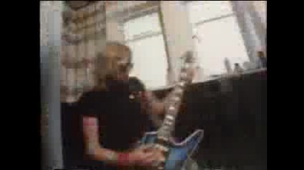 Def Leppard - Me & My Wine 