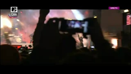 Katy Perry - Firework на живо но Mtv Ema 2010 