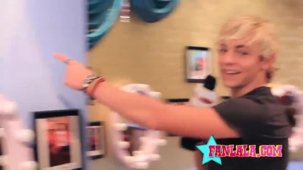 Disneyland with Disney Star Ross Lynch!