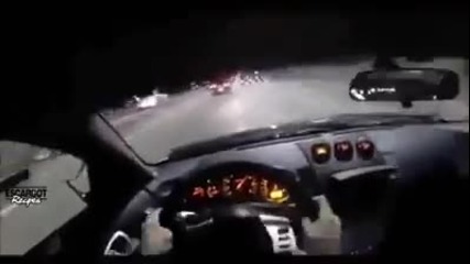 Този не го слуша главата