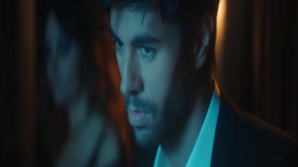 Enrique Iglesias feat Bad Bunny - El Bano (official music video) new winter 2018