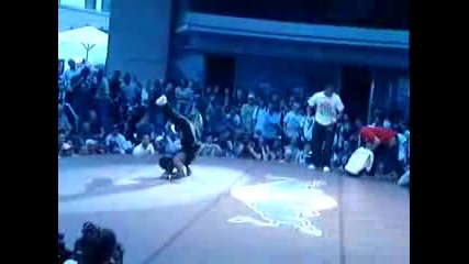 Red Bull Bc One Stuttgart Qualifier 2007 - Junior.flv