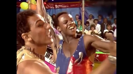 London Boys - I'm gonna give my heart (long 12'' Version Videoclip)