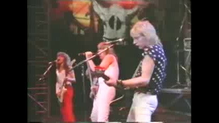 Def Leppard - Foolin