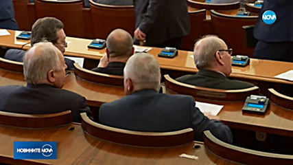 Парламентът гласува вота на недоверие