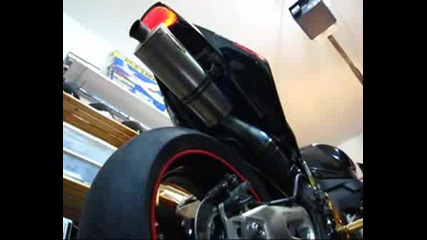Rr Sound - Akrapovic Evolution.avi