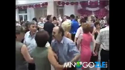Танци с шамари