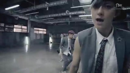 Exo - Growl ( Korean ver )