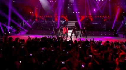 Usher - Omg ( Amex Unstaged )