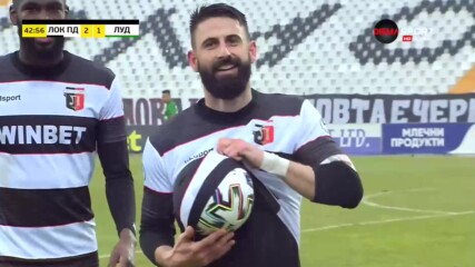 Класа и финес: Изящен гол на Митков Илиев обърна Лудогорец