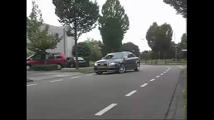 Audi Rs4 звук и ускорение 