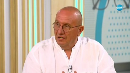 Шкумбата с автобиография на 65: Хуморът е оръжие и лекарство