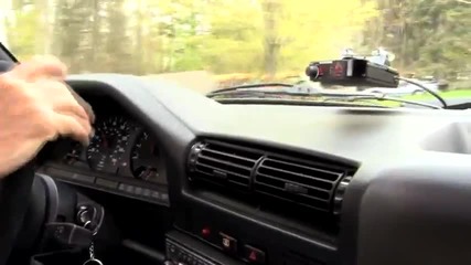 Onboard_1991_bmw_e30_m3_with_270