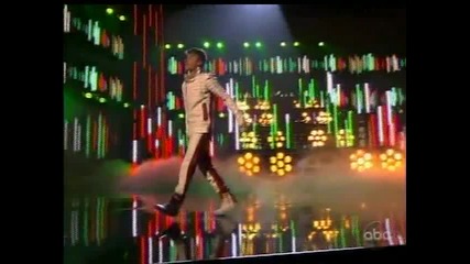 Justin Bieber - Mistletoe (live @ Ama 2011) Hq