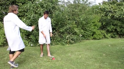 Ябълков Голф - Slow Mo Guys