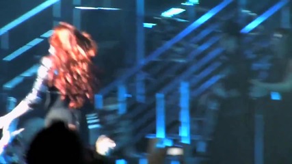 Demi Lovato Hold Up Dallas Тексас 26.11.2011