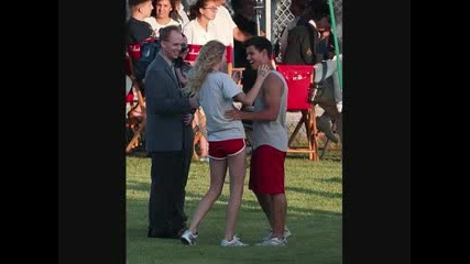 Taylor Swift and Taylor Lautner on the set of Valentines Day