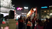 Протестиращи изгориха плакат на турския премиер