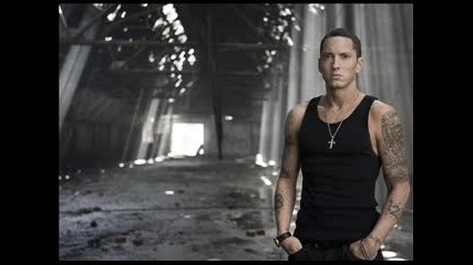 .. Eminem - Give Me The Ball ! 