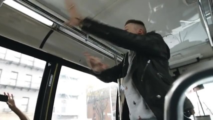 Macklemore и Ryan Lewis в автобус: freestyle