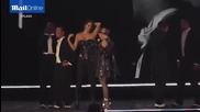 Мадона съблече фенка на сцената