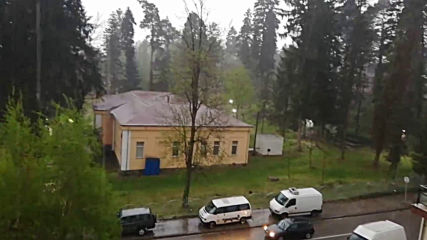 Гръмотевична буря в Троян