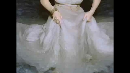 Hilary Duff - Reach Out - Official Music Video