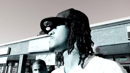 Kollosus Feat. Gorilla Zoe - Yung Niggaz 