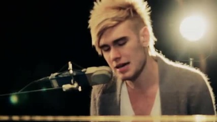 Colton Dixon - Never Gone (acoustic Performance)