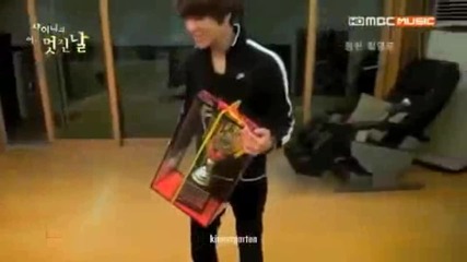 Как Taemin си опакова багажа