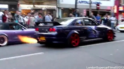 Nissan R33 Gtr вади пламъци в Лондон!