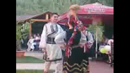 Танци