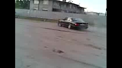 e34 ludnica