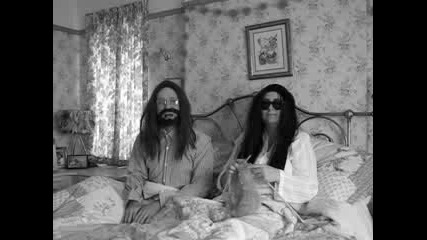 John And Yoko In Bed