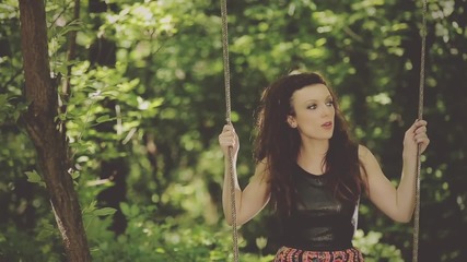 [превод] Rúzsa Magdolna – Április