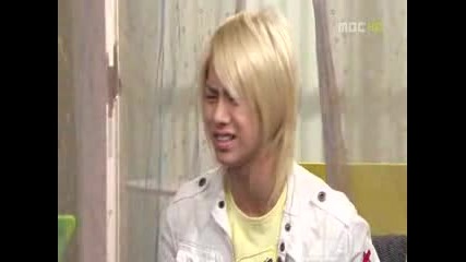 Hee Chul As Korean Mother