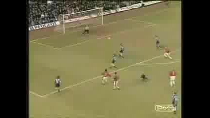 Ryan Giggs 11 Manchester United (the legend) 