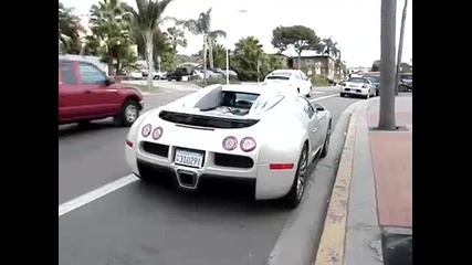 Bugatti Veyron Driving