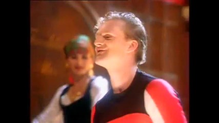 Ретро Песен, Erasure Love To Hate You