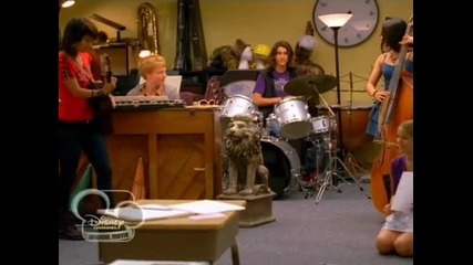 Lemonade Mouth - Turn Up The Music