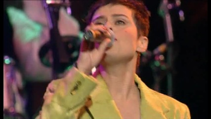 Lisa Stansfield - All Around the World (live) 