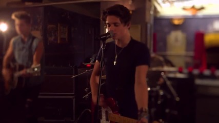 The Vamps - Somebody To You (4music live)2014